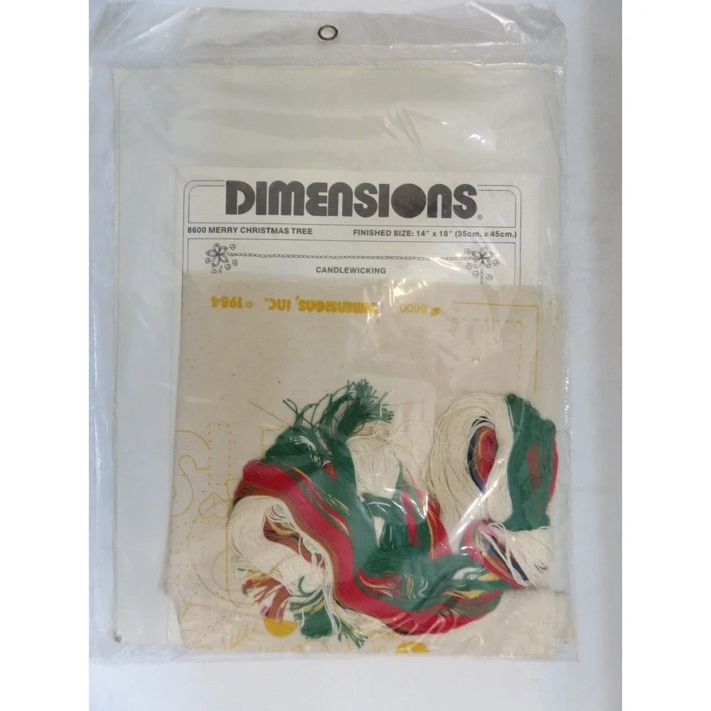 Dimensions Embroidery Candlewicking Kit #8600  Merry Christmas‎ Tree 1984 NIB